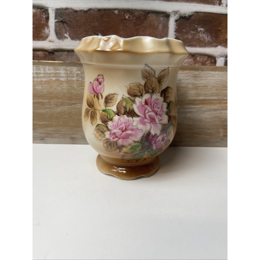 Vintage Lipper & Mann Peony Pattern Vase 6"
